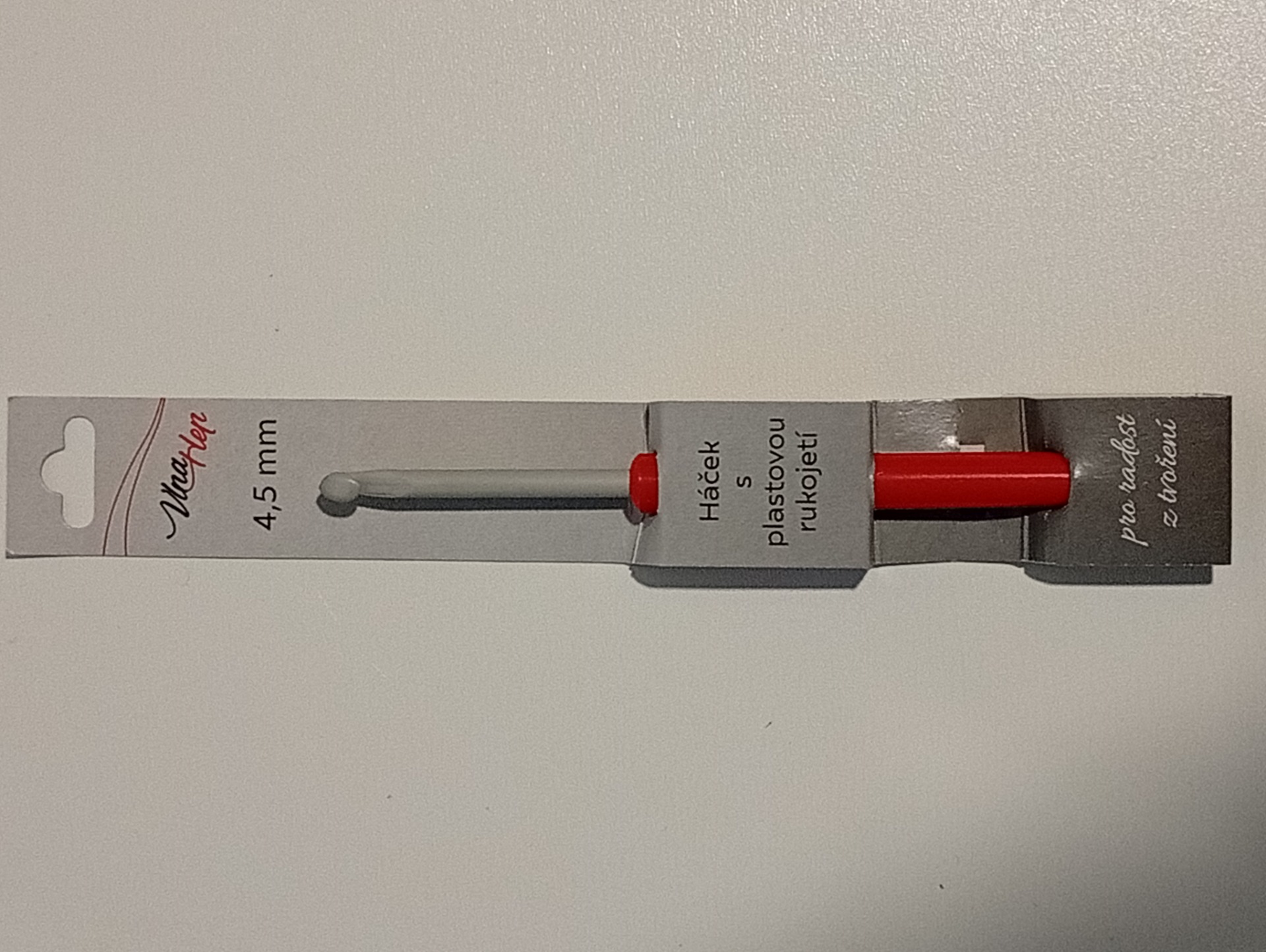 Háček s plastovou rukojetí 4,5 mm